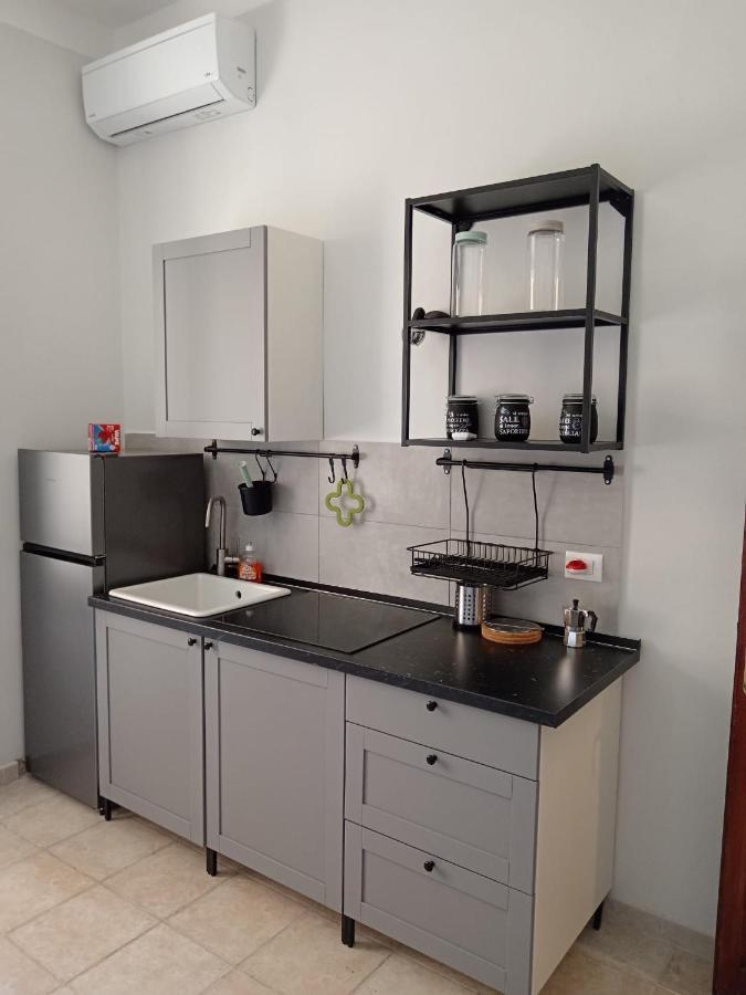 B&Big Apartment Piombino Exteriör bild